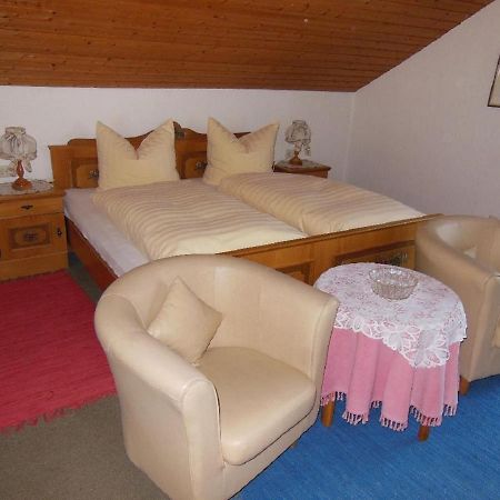 Pension Haus Anne โบเดนไมส์ ภายนอก รูปภาพ