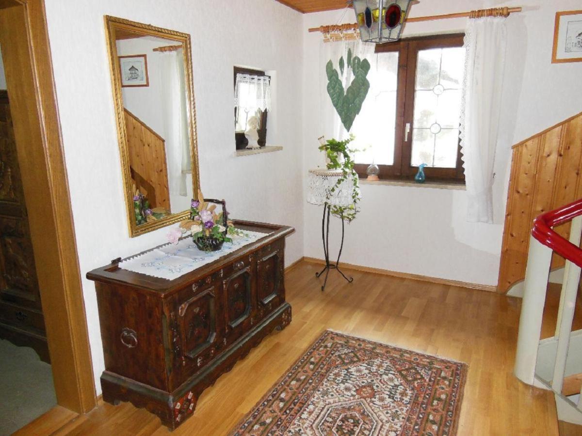 Pension Haus Anne โบเดนไมส์ ภายนอก รูปภาพ